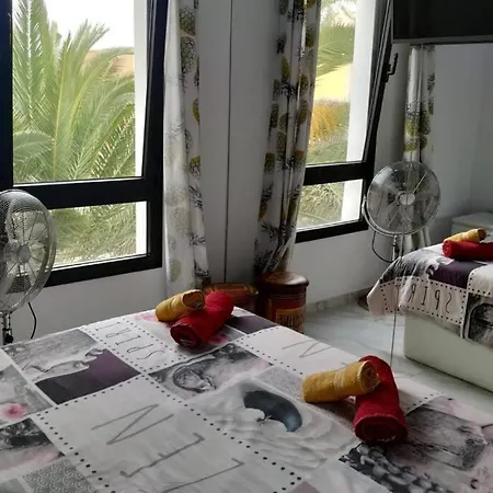 Agreable Amaya Vue Sur Piscine 아파트 *